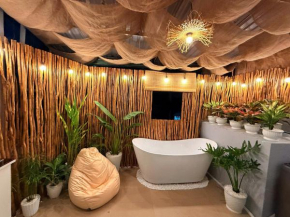 HATUS homestay-B���n tắm, bếp, ban công, máy chiếu